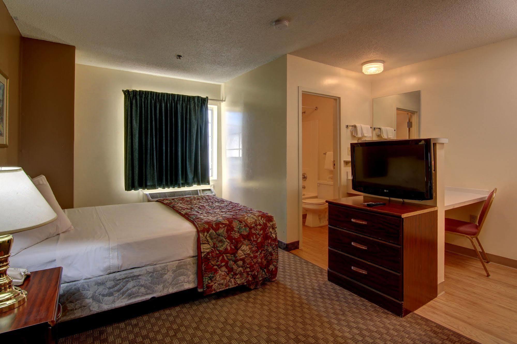 Intown Suites Extended Stay Atlanta Ga - Snellville Esterno foto