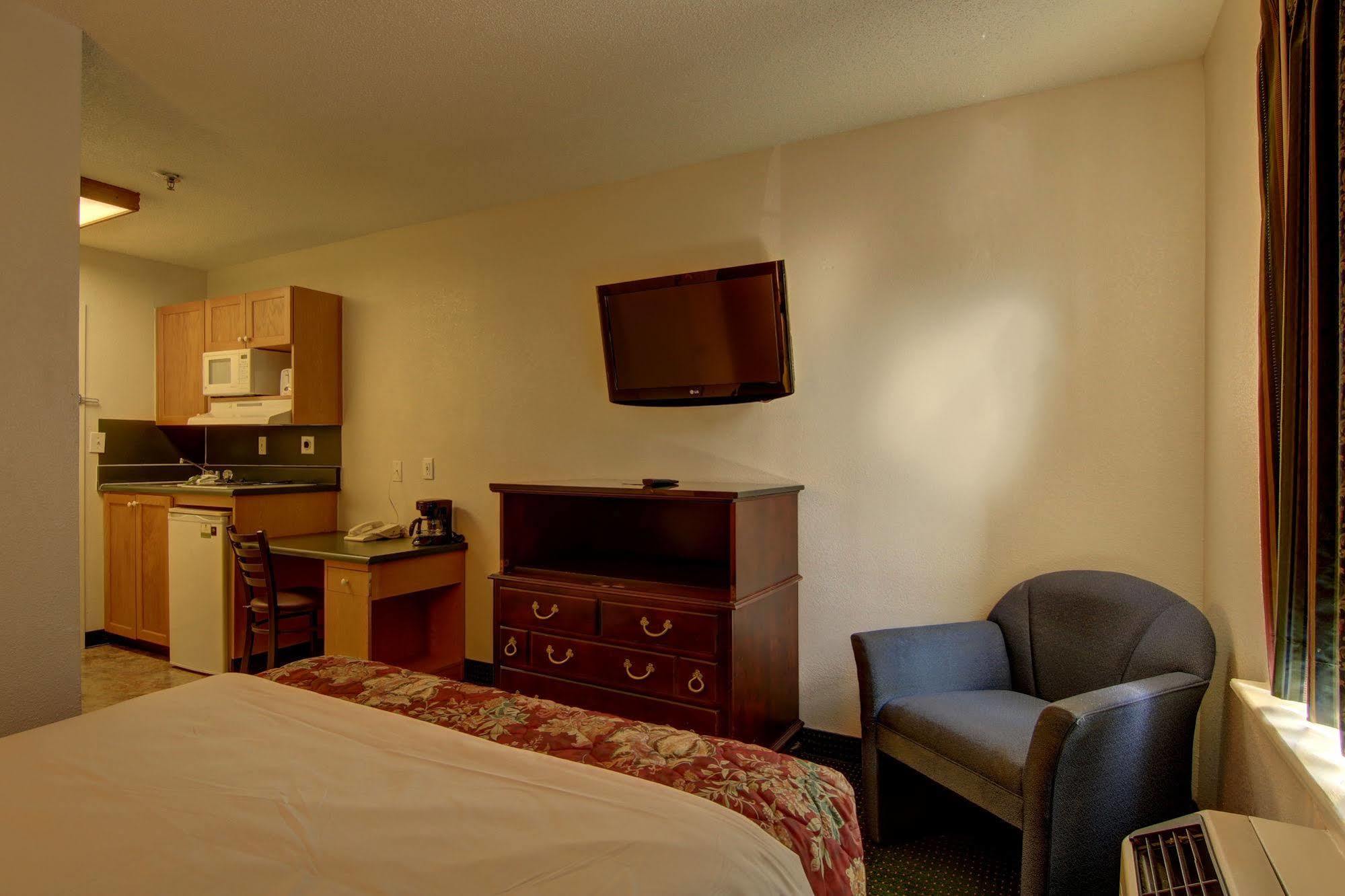 Intown Suites Extended Stay Atlanta Ga - Snellville Esterno foto