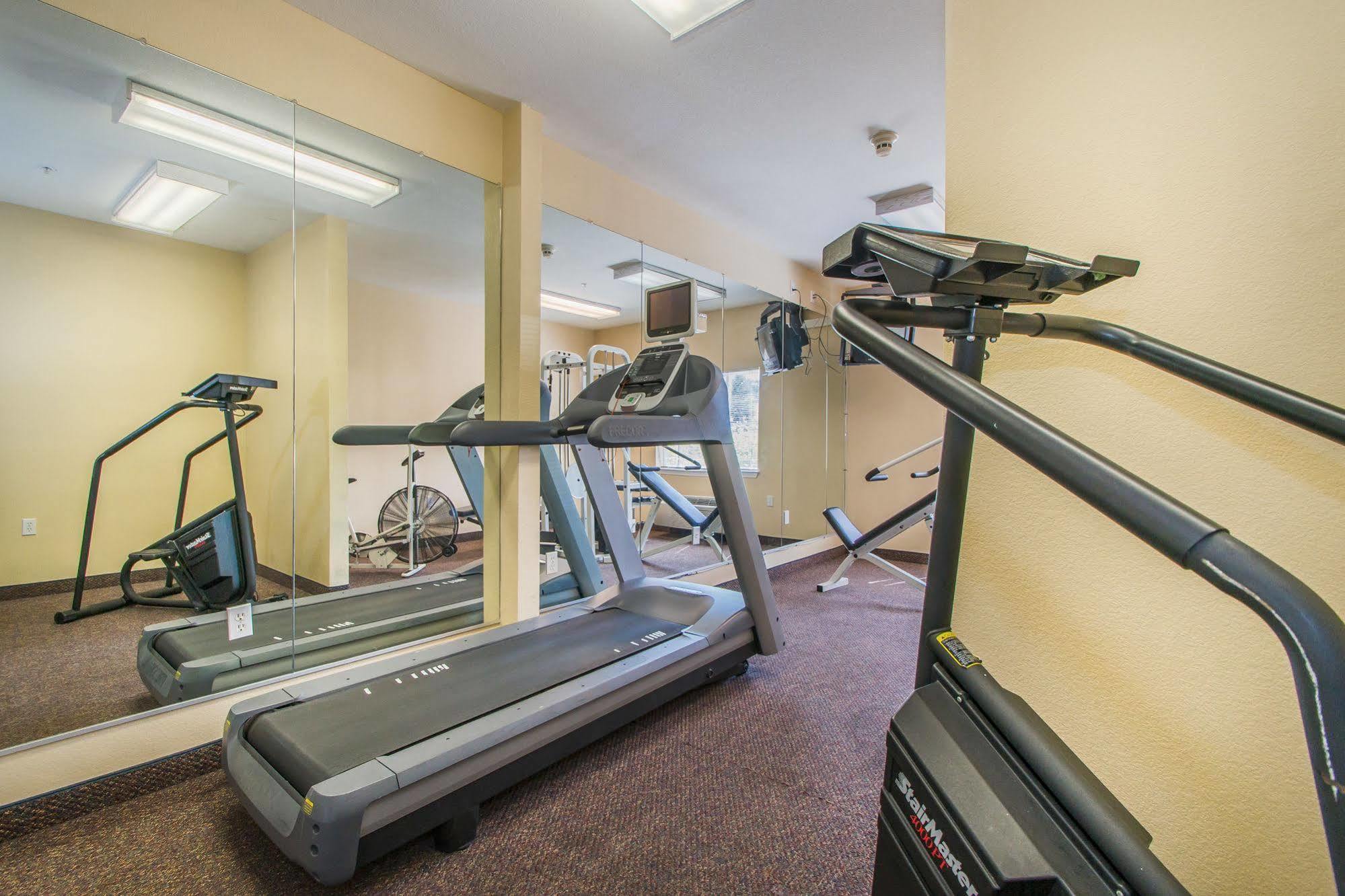 Intown Suites Extended Stay Atlanta Ga - Snellville Esterno foto